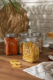 Hermia Juego de 4 Tarros de Vidrio con Tapas Plateadas de 660 ml SHY6604LU